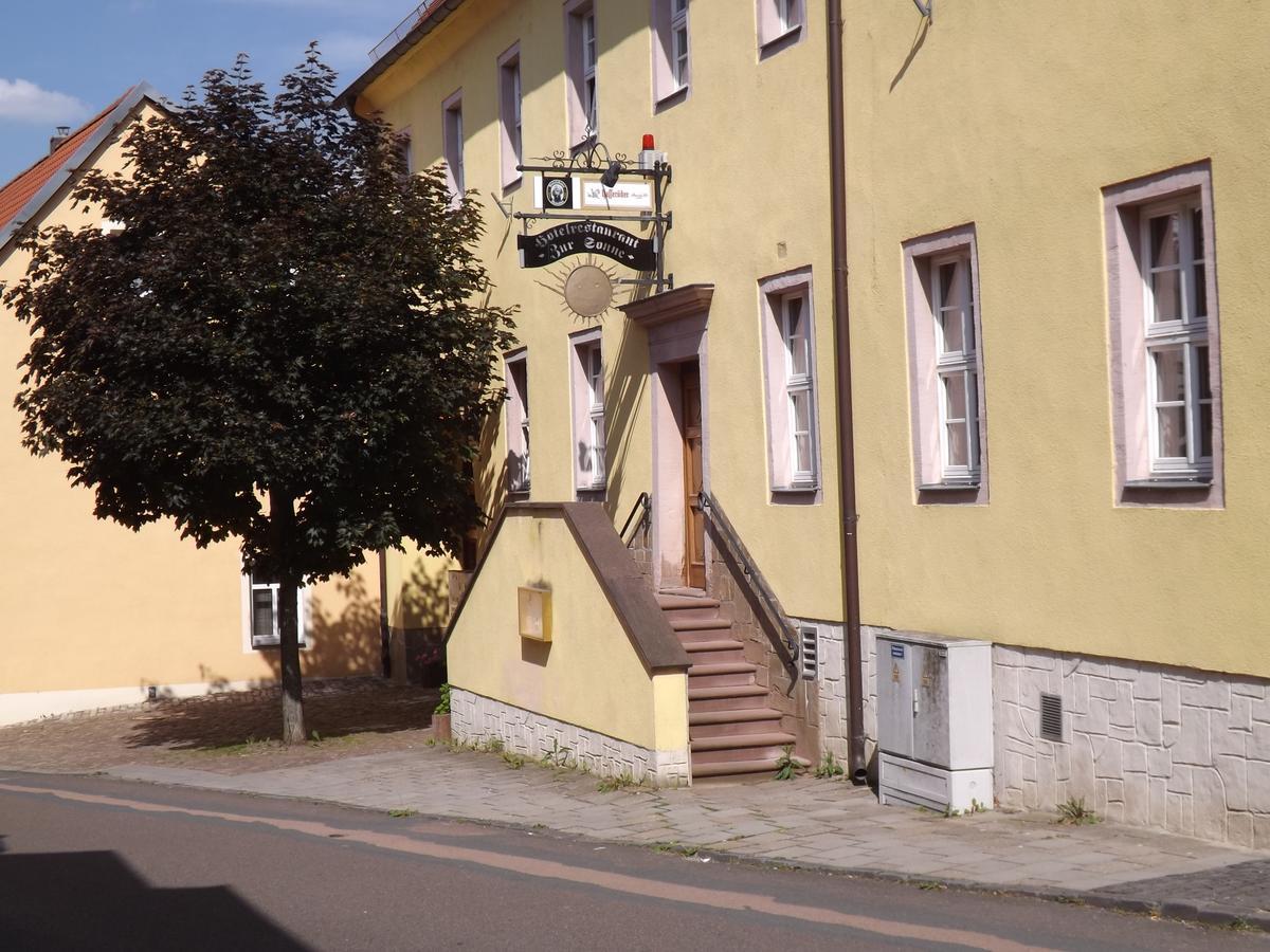 Hotel "Zur Sonne" 퀴르퍼트 외부 사진